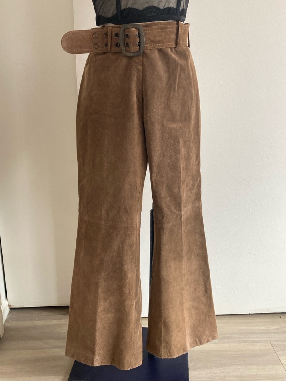Brown Suede Two-Piece Jacket & Flared Pants Set Sz 7 - Picture 8 of 14